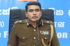 காவல்துறை உத்தியோகத்தர்களின் இடமாற்றங்கள் இடைநிறுத்தம்