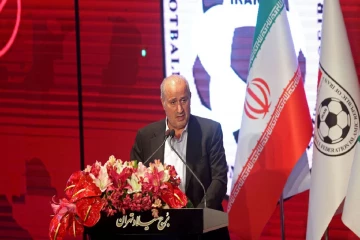 ஈரானிய கால்பந்து அதிகாரிகளை நாடுகடத்தியது கனடா