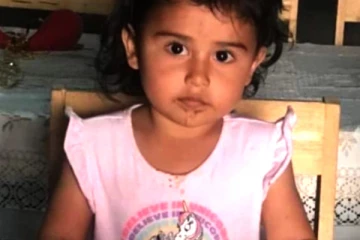 இறுதிச்சடங்கில் உயிருடன் எழுந்த 3 வயது சிறுமி! பின்னர் நடந்த சோகம்