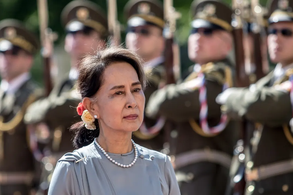 அமைதிக்கான நோபல் பரிசு பெற்ற ஆங் சான் சூகிக்கு மேலும் 5 ஆண்டு சிறை - நீதிமன்றம் அதிரடி தீர்ப்பு | Aung San Suu Kyi