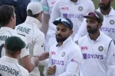 அவுஸ்திரேலியாவுடனான முதல் டெஸ்ட்டில் படுதோல்வியடைந்த இந்திய அணி! 2வது டெஸ்ட் அணியில் அதிரடி மாற்றம்?