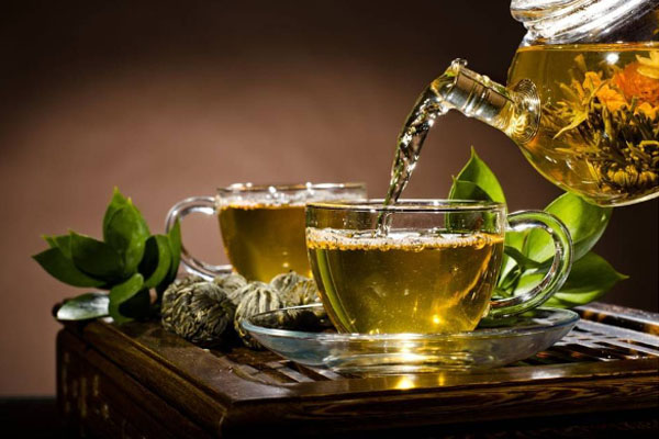 உடலில் தேங்கியிருக்கும் கொலஸ்ரோலை குறைக்க இதில் ஒன்றை தினமும் குடிங்க | Drink One Of These Daily To Reduce Cholesterol
