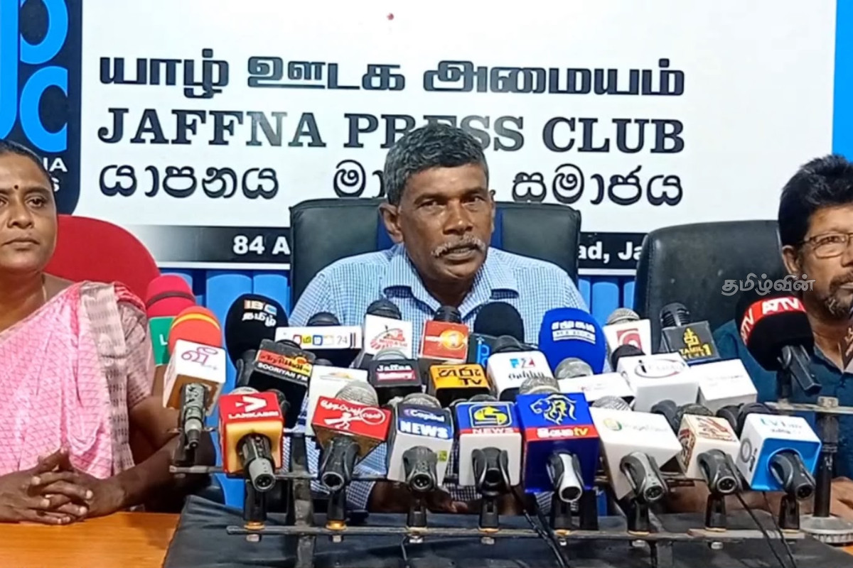 அபிவிருத்திக்குழுக் கூட்டத்தில் பாரபட்சமான நடவடிக்கை.. வலி வடக்கு பிரதேச சபை உறுப்பினர் குற்றச்சாட்டு | Housing Scheme Homeless Pointed Prabhakaran Mp