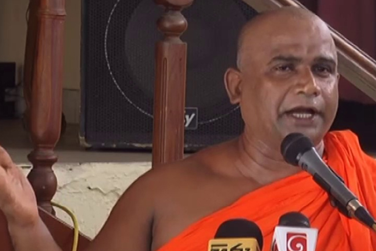 பிக்கு சமூகத்தை அவமதிப்போர் மீது சட்டம் பாய வேண்டும்..! அரசுக்கு அக்மீமன தேரர் அழுத்தம் | Who Insult The Monk Community Akmeemana Thero