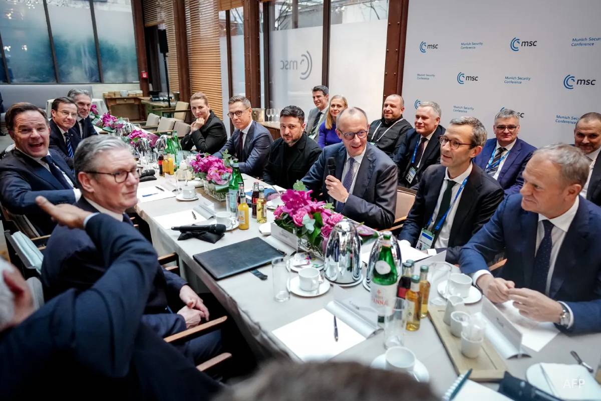 நேட்டோ அமைப்பில் இருந்து வெளியேறும் அமெரிக்கா... பிரித்தானியா தொடர்பில் ட்ரம்ப் சொன்ன வார்த்தை | Nato Trump Pulling Us Out