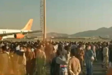 காபூல் விமான நிலையத்தில் துப்பாக்கி சூடு - தலிபான்கள் அட்டூழியம் ஆரம்பம்