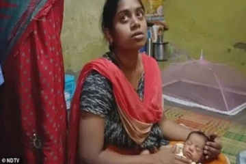 பிறந்து எட்டு நாட்களேயான இரட்டைக் குழந்தைகள்... பதைபதைக்கச் செய்துள்ள ஒரு செய்தி