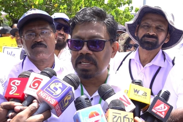 காலி முகத்திடலில் பாரிய போராட்டம்! | Massive Protest At Galle Face