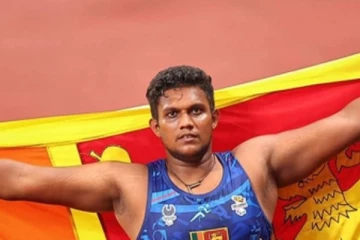 තමාගේ වාර්තාව තමාම බිඳ දැමු සමිත දිවයිනට එයි