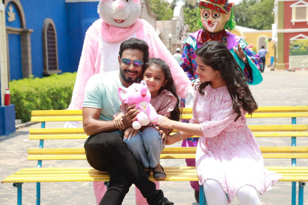 Fourth Floor திரை விமர்சனம் | Fourth Floor Movie Review