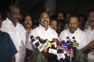 பச்சோந்தி போன்று கலர் மாறுபவர் ஓ.பன்னீர்செல்வம் - இபிஎஸ் விமர்சனம்