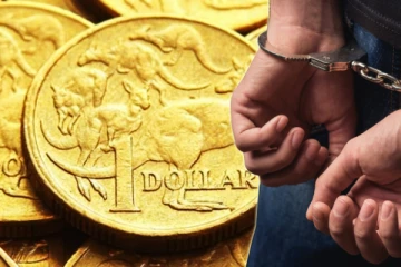 புராதன நாணய திருட்டு சம்பவம் தொடர்பில் மூவர் கைது