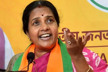 தேர்தல் ஆணையத்தின் மீது பழி போடுவது தோல்வியை ஒப்புக்கொள்ளும் செயல் - வானதி சீனிவாசன்!