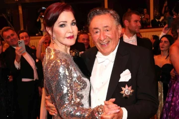 91 வயதில் 6வது திருமணம் - 2 மாதத்தில் உயிரிழந்த தொழிலதிபர்!