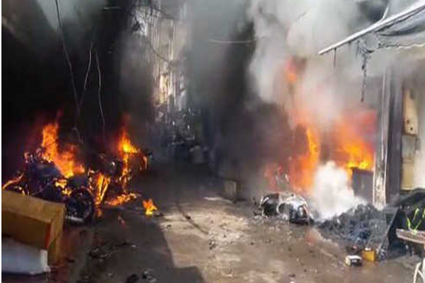 firecrackers-factory-accident-cm-mamata-says-sorry