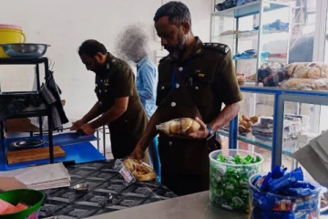 தமிழர் பகுதி ஒன்றில் சுகாதாரப் பிரிவின் அதிரடி சோதனை