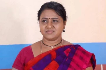 பாக்கியலட்சுமி சீரியல் புகழ் கம்பம் மீனாவின் முழு குடும்பத்தை பார்த்துள்ளீர்களா?