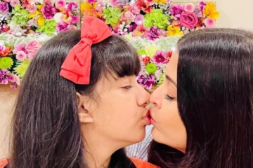 மகளுக்கு உதட்டு முத்தம்! ஐஸ்வர்யா ராய்க்கு எதிராக குவியும் கண்டனங்கள்