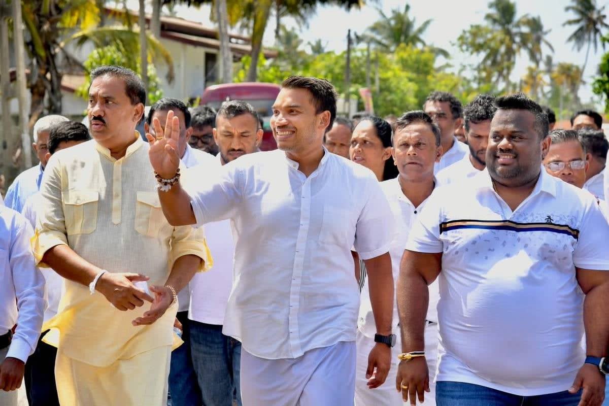 மோசடியில் தொடர்ந்து சிக்கும் நாமல் - 6 மணிநேரம் சி.ஐ.டி விசாரணையில் நடந்தது. என்ன...! | Reason Behind The Namal S Investigation மோசடியில் தொடர்ந்து சிக்கும் நாமல் - 6 மணிநேரம் சி.ஐ.டி விசாரணையில் நடந்தது. என்ன...! | Reason Behind The Namal S Investigation