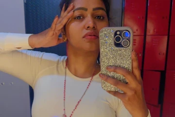 திருடப்பட்ட ஷாலு ஷம்முவின் விலையுயர்ந்த ஐபோன்.. பார்சலில் திரும்ப கிடைத்தது எப்படி?