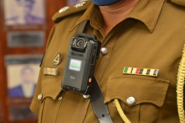 வைத்தியரின் முத்திரையை திருடி போதைப்பொருள் விற்பனை - காவல்துறையின் அதிரடி நடவடிக்கை | The Police Arrested The Drug Addicts