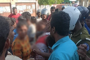 கிளிநொச்சியில் பேருந்தில் மோசமான செயலில் ஈடுபட்ட மூன்று பெண்கள்!