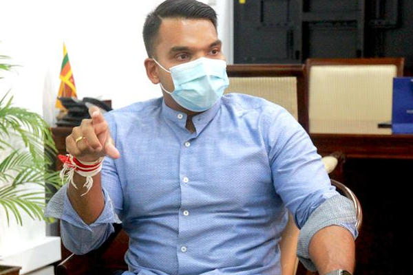 ரணிலின் திடீர் பயணங்கள் - நாமல் உள்ளிட்டோருக்கு பெரும் ஏமாற்றம் | Sri Lanka Political Issue Namal Rajapaksa ரணிலின் திடீர் பயணங்கள் - நாமல் உள்ளிட்டோருக்கு பெரும் ஏமாற்றம் | Sri Lanka Political Issue Namal Rajapaksa