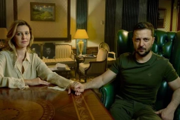 எங்கள் காதல் இன்னும் அதிகமாகியுள்ளது! உக்ரைன் ஜனாதிபதி ஜெலன்ஸ்கி குறித்து மனைவி உருக்கம்