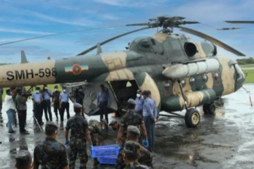 வானிலிருந்து விதைகளை தூவிய இலங்கை விமானப்படையினர்