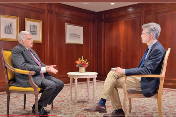 போராடத்தெரியாத தமி்ழ் தேசிய கட்சிகள் | Justice Saravanaraja Did Asylum Claim Tnp Srilanka