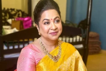 விராட் கோலியுடன் ராதிகா சரத்குமார் சந்திப்பு! வைரலாகும் புகைப்படம்