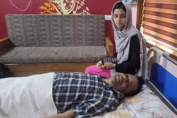 படுக்கையில் 11 ஆண்டுகள்: ஆனாலும் கோடிகளில் புரளும் சாதனை மனிதனின் கதை