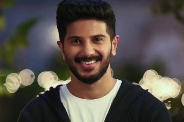 நடிகர் துல்மான் சல்மானின் மகளா இது, நன்றாக வளர்ந்துவிட்டாரே- யாருடன் புகைப்படம் எடுத்துள்ளார் பாருங்க