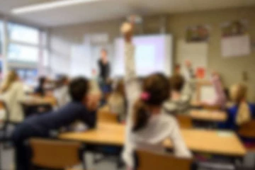 சுவிஸ் பள்ளிகளில் பிரான்ஸ் பிள்ளைகளுக்கு இடம் கிடையாது: நீதிமன்றம் செல்லும் பிரச்சினை