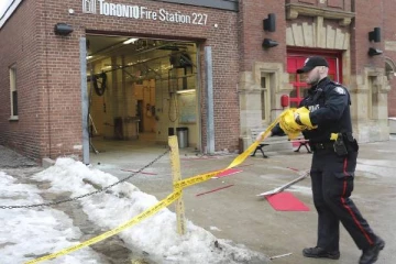 ரொறன்ரோவில் தீயணைப்பு வட்டியை திருடிய இளம்பெண் கைது!