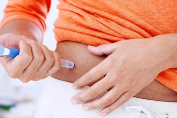 சர்க்கரை நோயாளிகளுக்கு இன்சுலின் ஊசி நல்லதா? பக்கவிளைவுகளை தெரிந்து கொள்வோம்