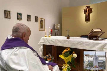 போப் பிரான்சிஸின் புகைப்படத்தை வெளியிட்ட வத்திகான்