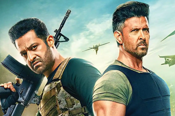 கூலிக்கு போட்டியாக வந்த வார் 2 படத்தின் முதல் நாள் வசூல்.. எவ்வளவு தெரியுமா | War 2 Movie First Day Box Office