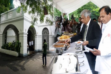 அலரிமாளிகையில் இராப்போசனம் - ரணிலும் பங்கேற்பு..! மது விருந்தில் அமைச்சர்கள்