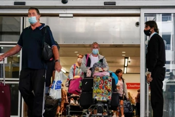 இலங்கை  பயணத்திற்கு   பிரஜைகளுக்கு அனுமதி வழங்கிய பிரித்தானியா