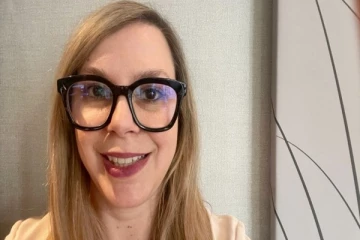 3 நாட்களில் 36000 கிலோ மீற்றர் காரில் பயணித்த றொரன்டோ பெண் ?