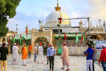 இஸ்லாமிய தலங்களை குறிவைக்கும் இந்து அமைப்புகள் - அஜ்மீர் தர்கா இந்து ஆலயம் என முதலமைச்சருக்கு கடிதம்..!