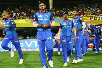 வந்தா ராஜாவா தான் வருவோம்...புள்ளிப்பட்டியலில் டெல்லி அணி மீண்டும் முதலிடம்