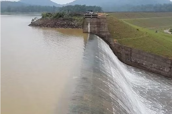 21-lakh-liters-water-was-released-recover-mobile 21-lakh-liters-water-was-released-recover-mobile