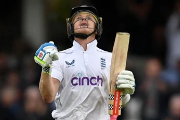 இலங்கைக்கு எதிரான மூன்றாவது டெஸ்ட்டிலும் இங்கிலாந்து அணி சிறப்பாட்டம்