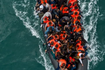 One in, One out அகதிகளை பரிமாற்றும் பிரான்ஸ் - பிரித்தானியாவின் புதிய திட்டம்