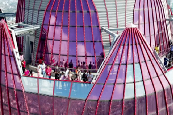 சாதனை படைத்த கொழும்பு தாமரைக்கோபுரம்! | Colombo S Record Breaking Lotus Tower