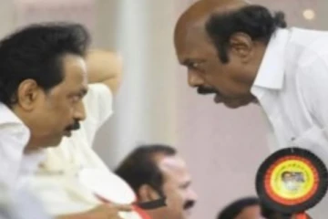 திமுக வேட்பாளர் எ.வ.வேலு வீட்டில் ஐ.டி ரெய்டு.. எவ்வளவு தொகை சிக்கியது?