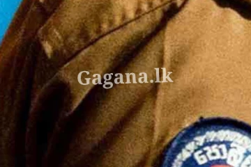පොලිස් ස්ථානයක් තුළ කොස්තාපල්වරියක් සහ ඇගේ සැමියා ගුටිබැට හුවමාරුවක යෙදිලා..
