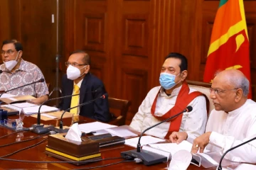 அலரி மாளிகையில் தற்சமயம் முக்கிய கலந்துரையாடல்!  மாற்றங்கள் பல நேரலாம்